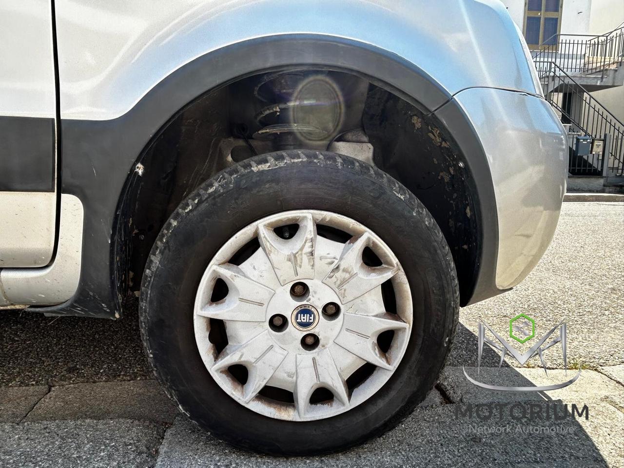 Fiat Panda 4x4 1.2cc climbing
