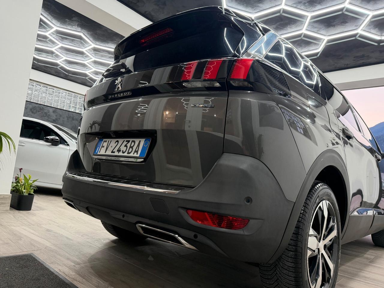 Peugeot 5008 BlueHDi 130 S&S EAT8 G Line