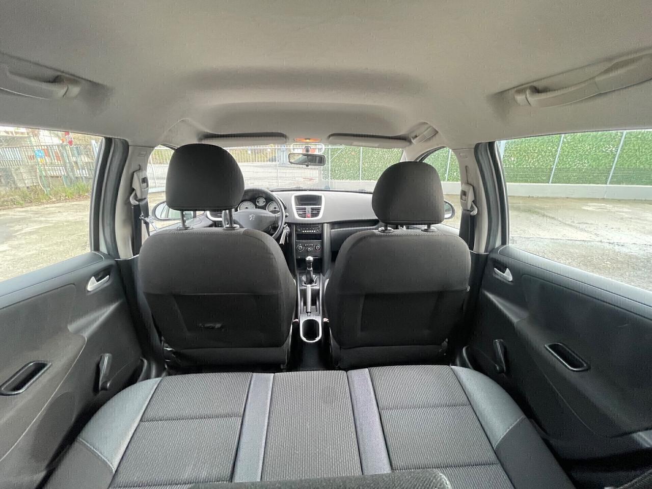 Peugeot 207 1.6 8V HDi 93CV SW Ciel Allure