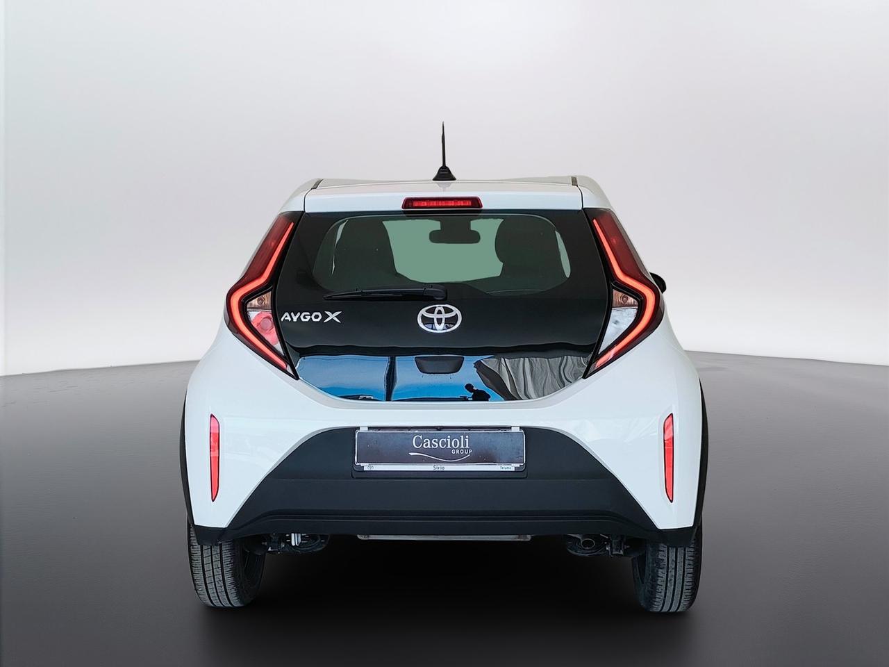 TOYOTA Aygo X - Aygo X 1.0 Active 72cv