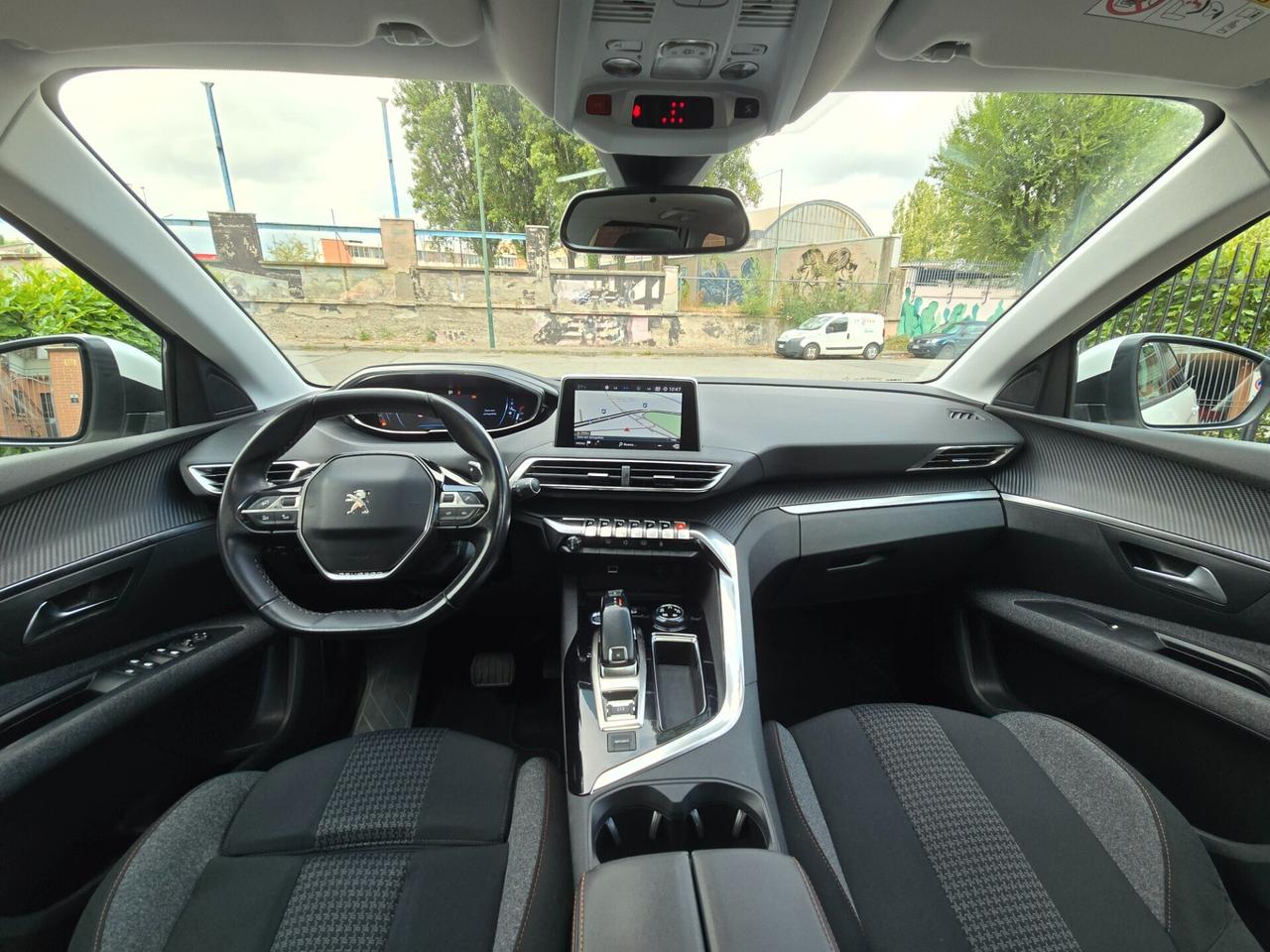 PEUGEOT 5008 1.5(130cv) BlueHdi Business (7posti)
