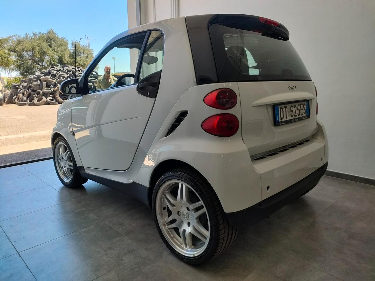 Smart ForTwo 1000 62 kW coupé passion