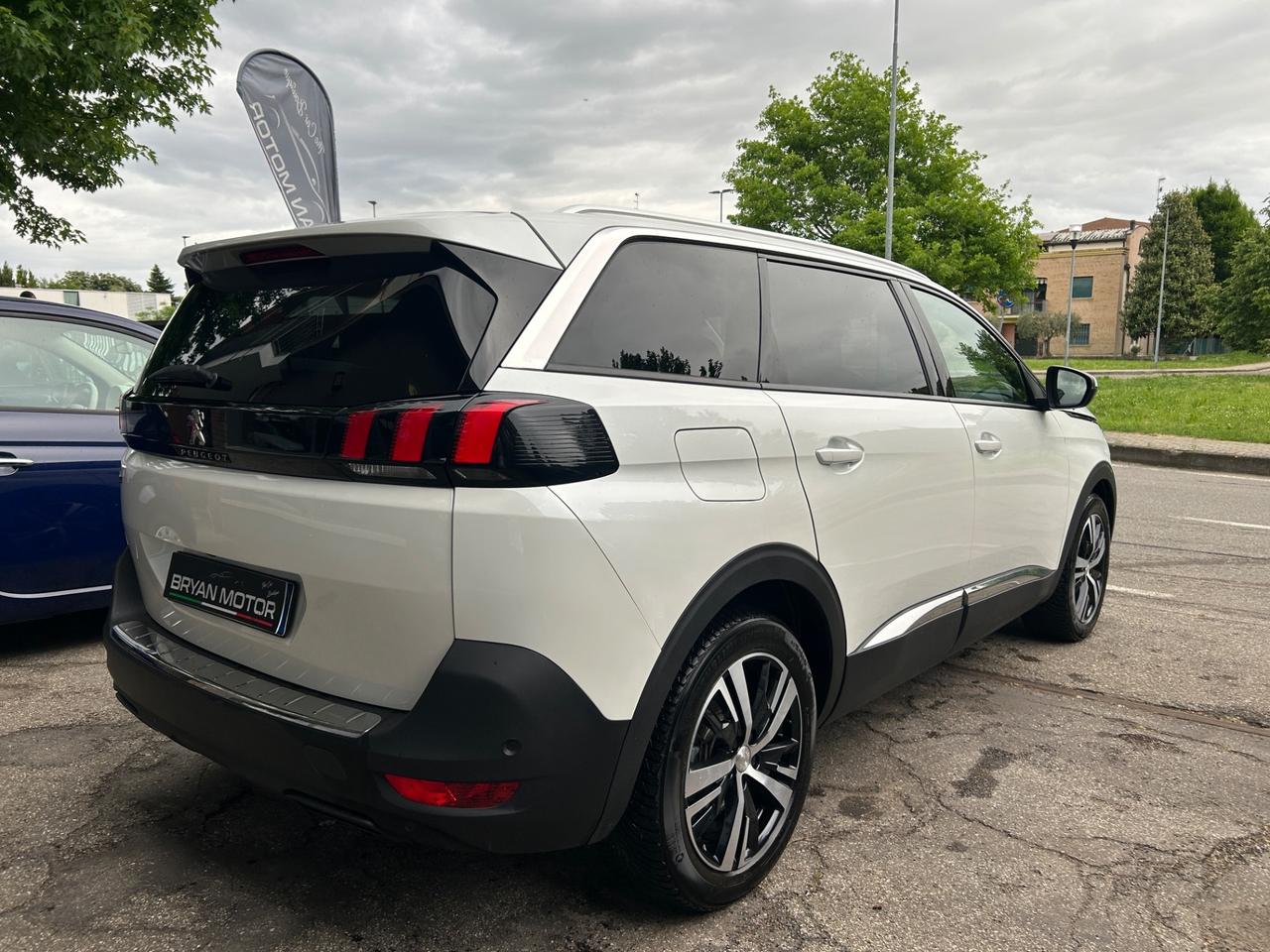 Peugeot 5008 BlueHDi 130 S&S EAT8 Allure