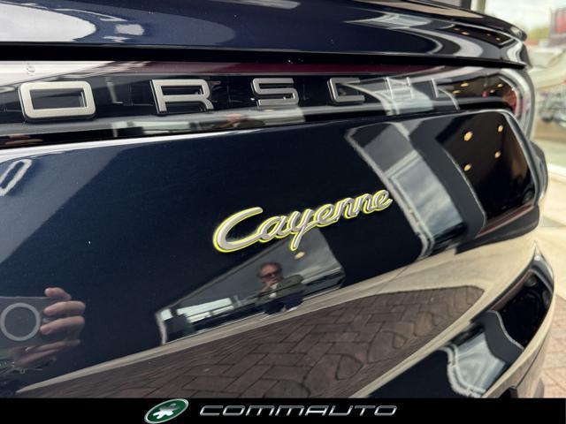 PORSCHE Cayenne Coupé 3.0 V6 E-Hybrid Platinum Edition
