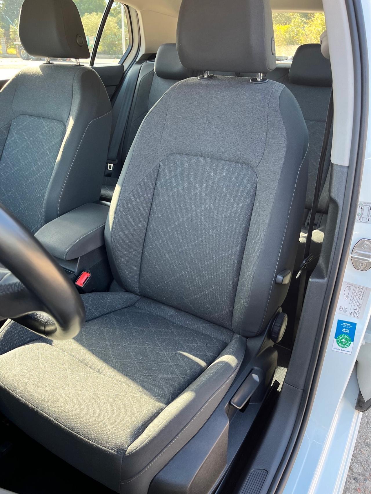 Volkswagen Golf 2.0 TDI 116 CV Life*Navi*