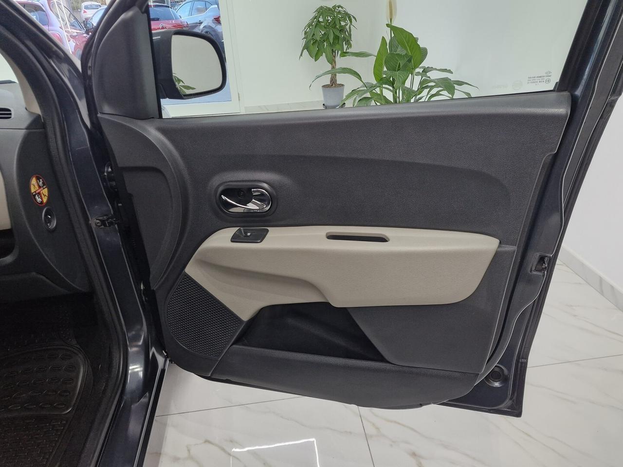 DACIA LODGY 1.5 DCi 110CV START&STOP 7 POSTI 2016