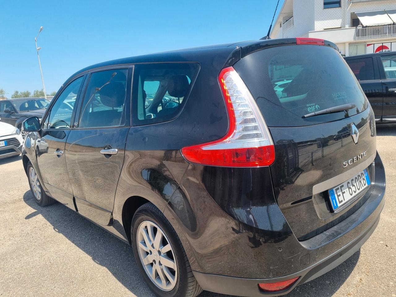 Renault Scenic 1.9 dCi 130CV EleGO 7 POSTI