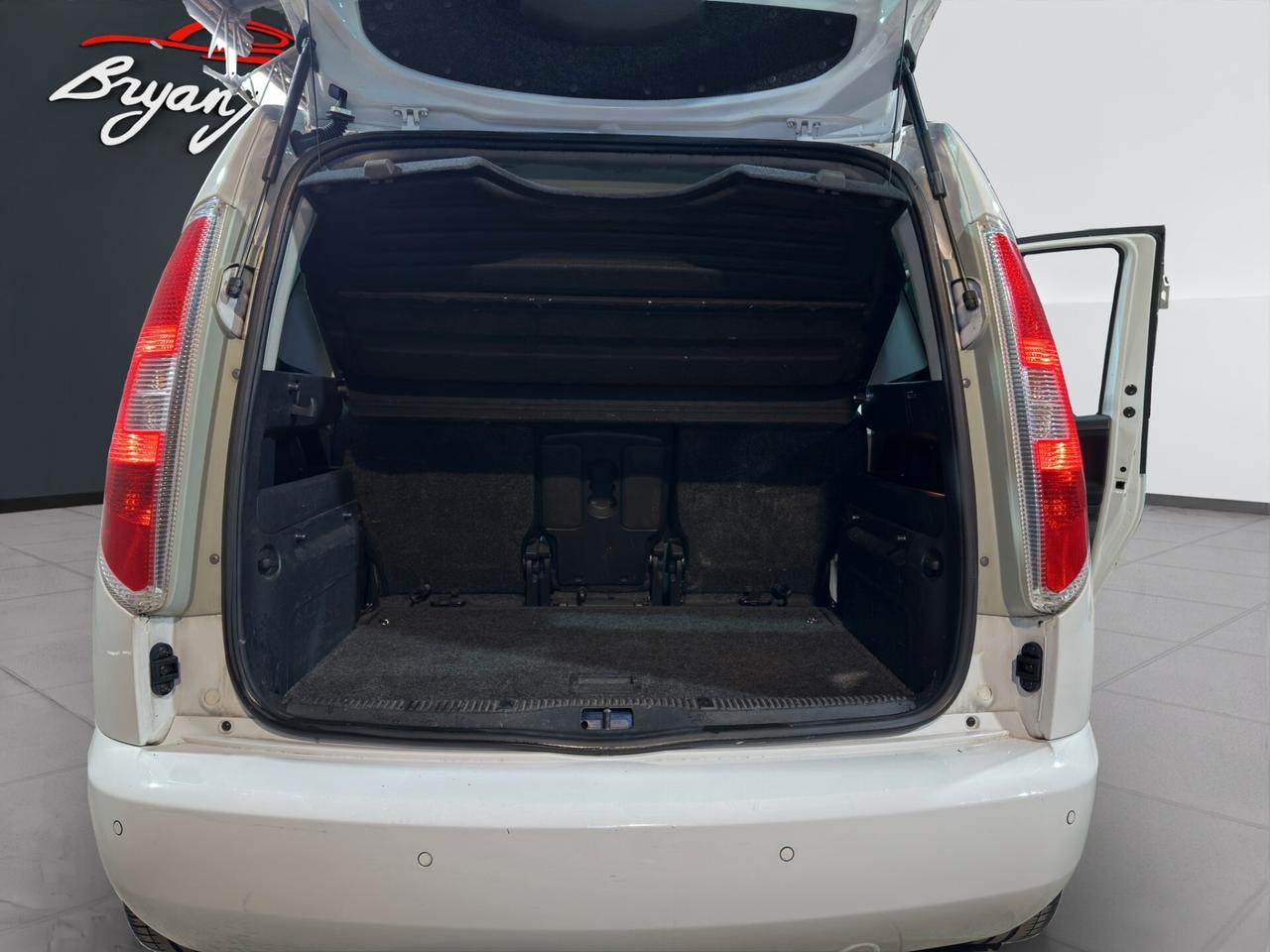 Skoda Roomster 1.2 TSI 86CV Easy