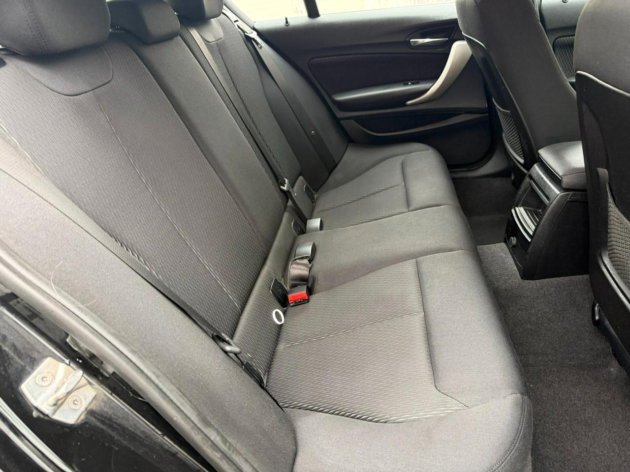 Bmw 116 116d 5p. Automatica Sport