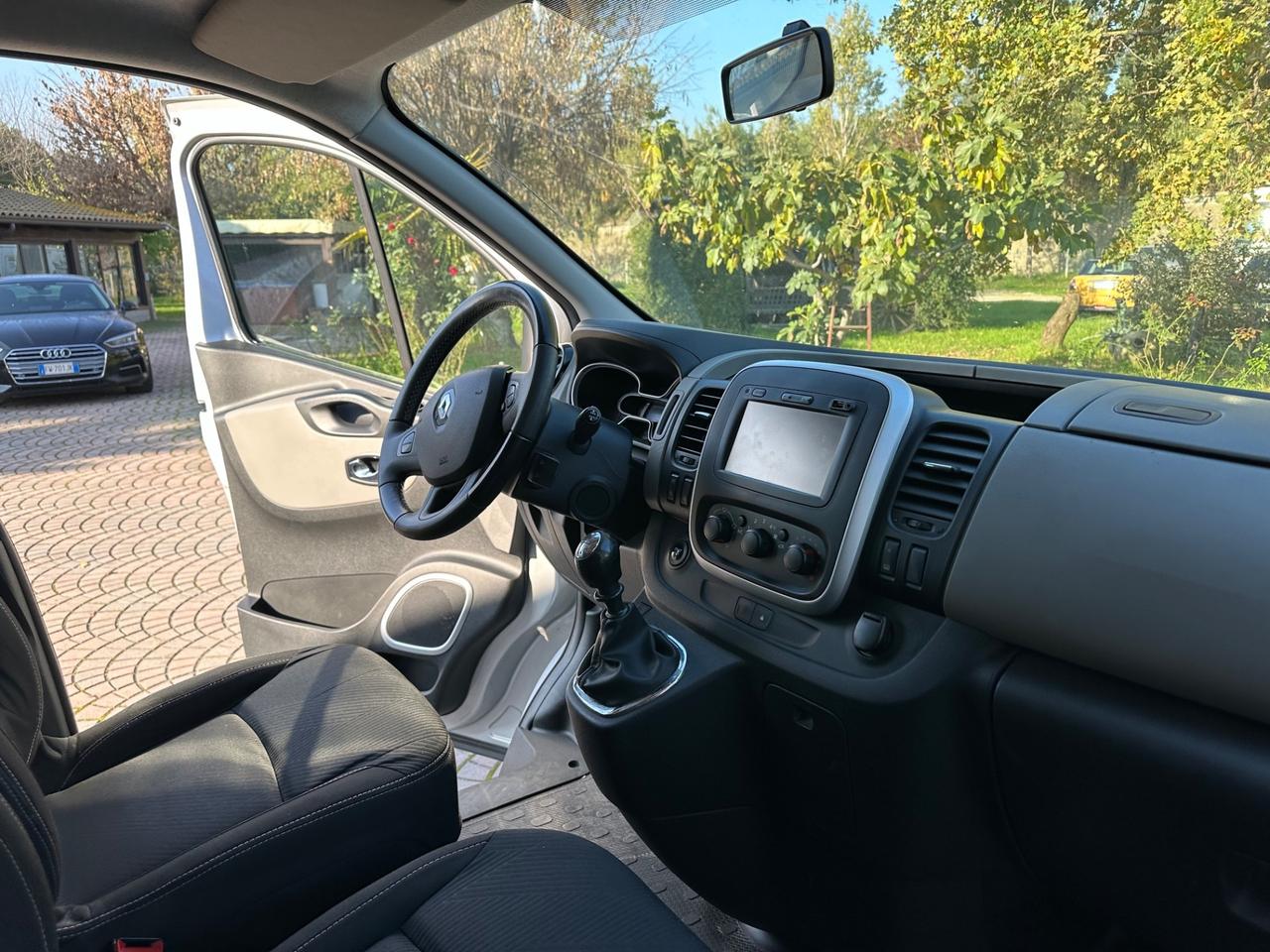 Renault Trafic T29 1.6 dCi 145CV 9 POSTI IVA ESPOSTA BELLISSIMO PERMUTABILE