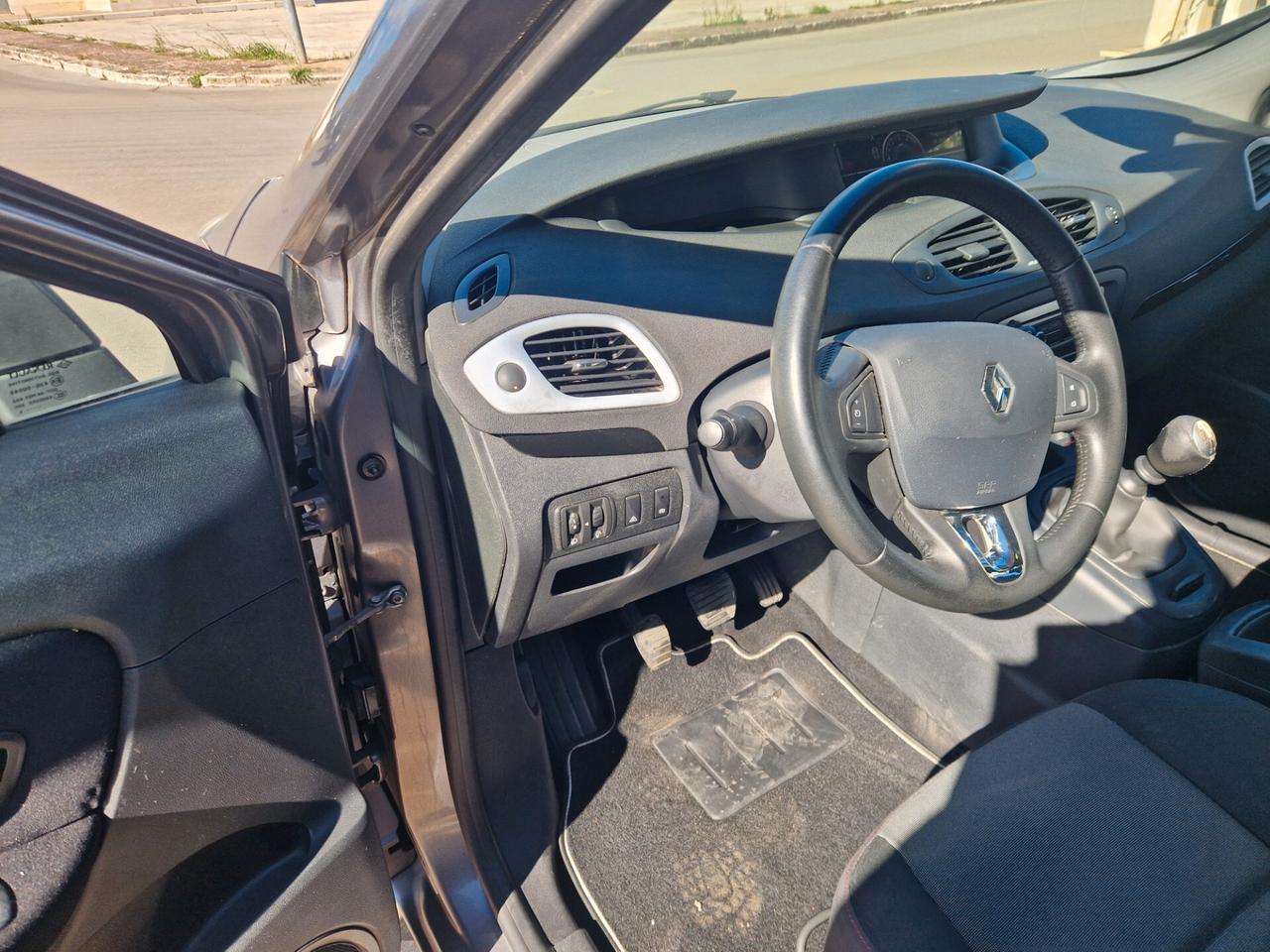 Renault Scenic Scénic XMod 1.5 dCi 110CV Energy