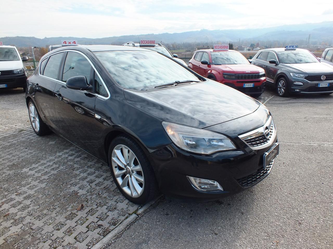 OPEL ASTRA 1.7 CDTI 110CV 5/P COSMO UNIPROPIETARIO