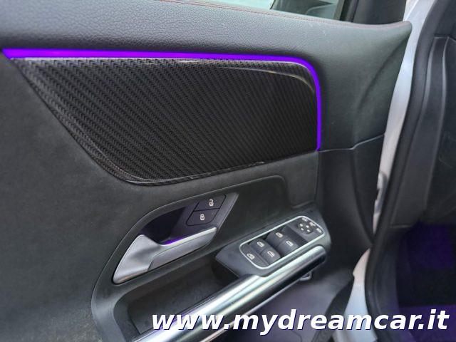 MERCEDES-BENZ GLA 200 d Automatic 4Matic Premium