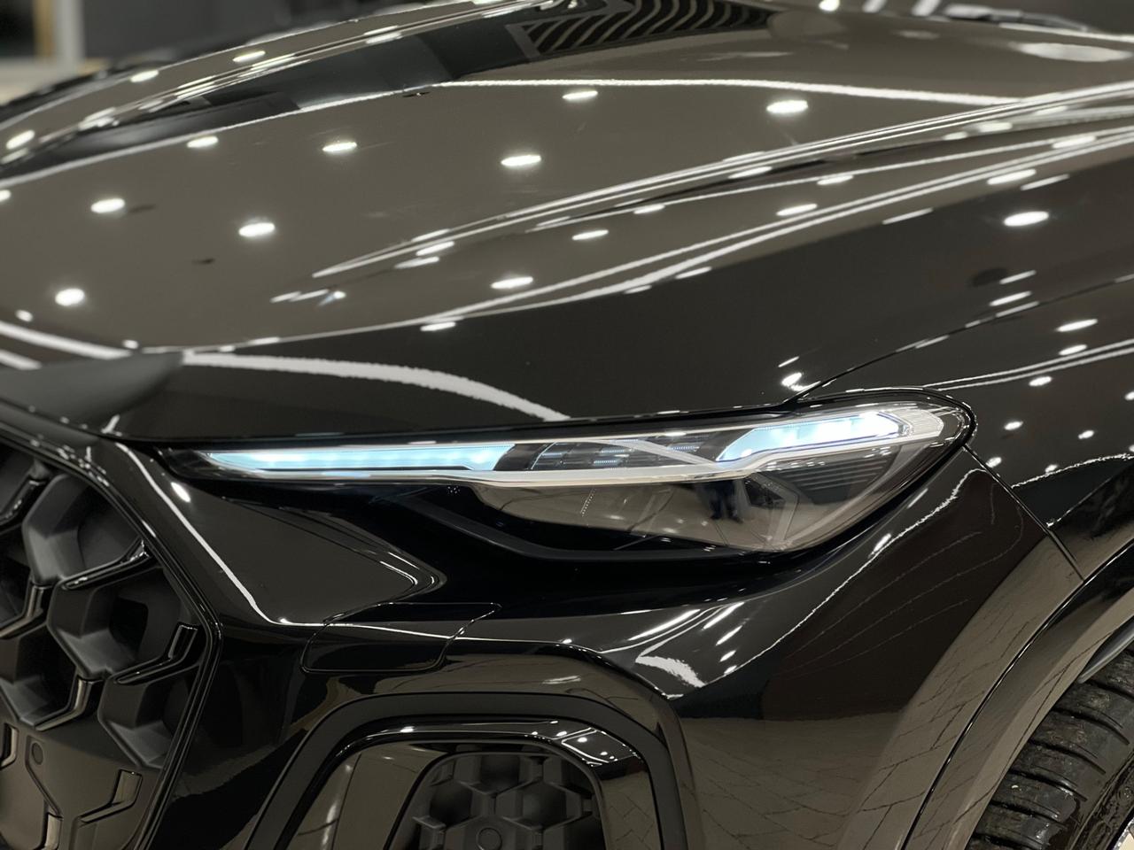 Audi Q5 SPB 40 TDI quattro S tronic Identity Black