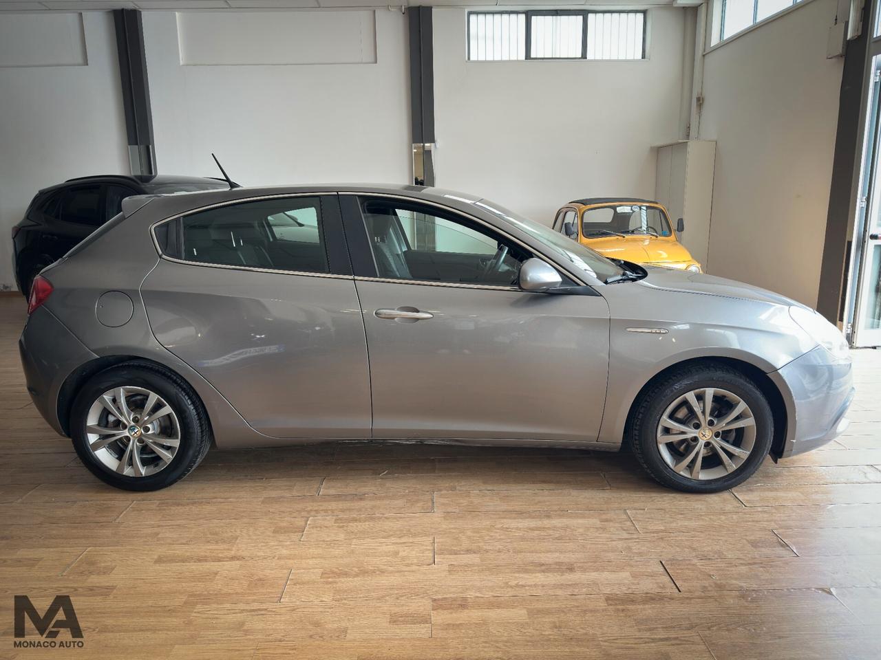 ALFA ROMEO GIULIETTA 1.6 JTDM-2 105 CV 2012