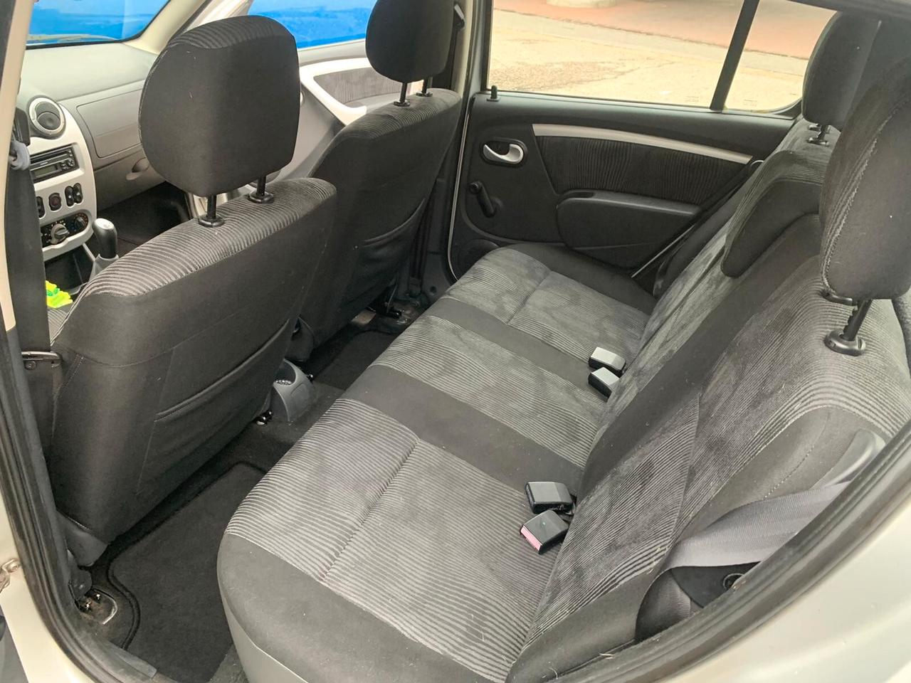 Dacia Sandero 1.4 8V GPL Lauréate, Unicoproprietario, SOLO km 82000