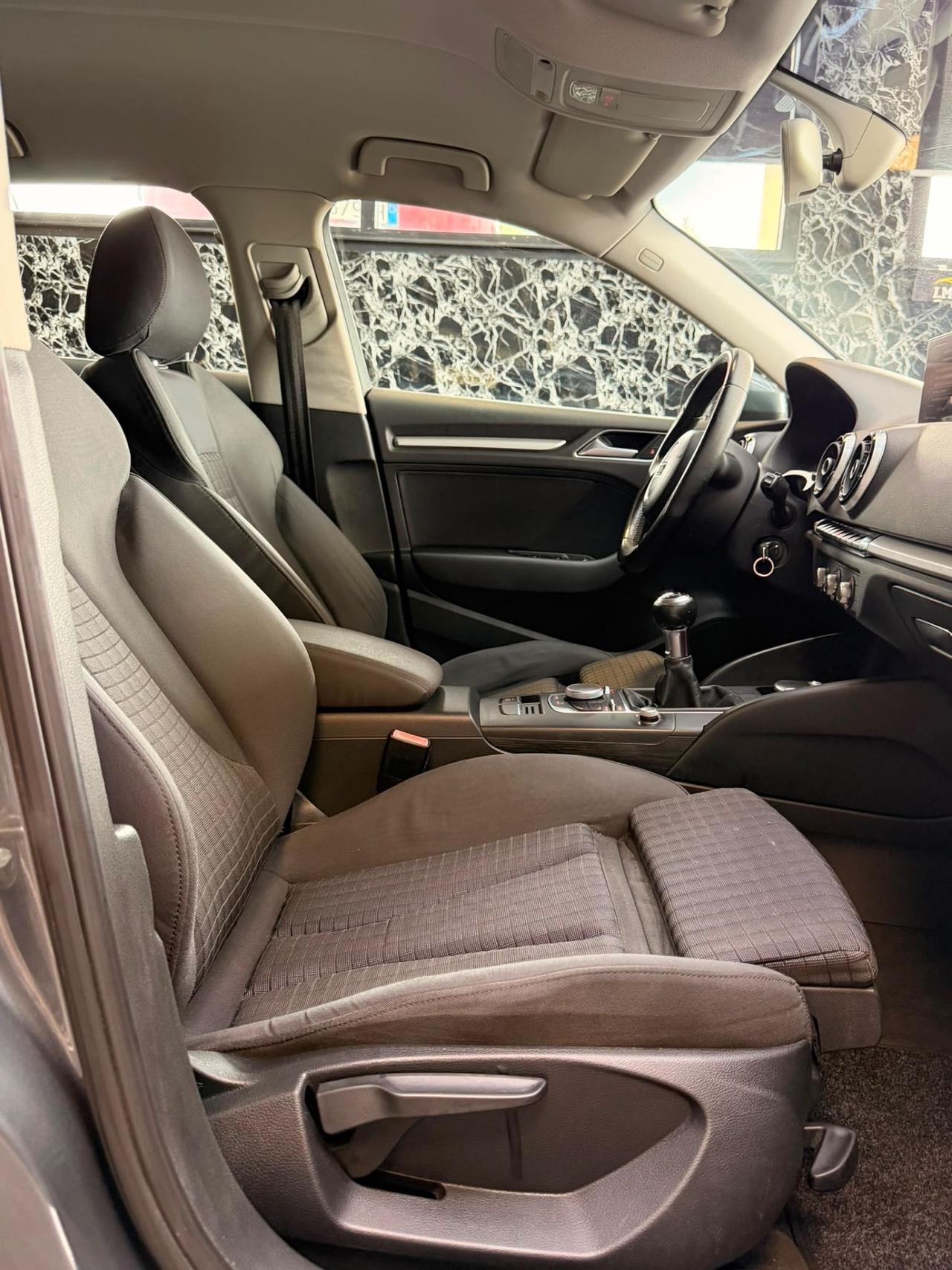Audi A3 SPB 2.0 TDI 150 CV clean diesel Ambition