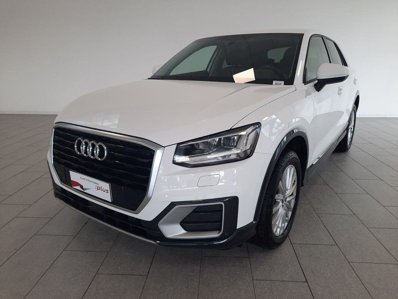 Audi Q2 30 1.0 tfsi business design