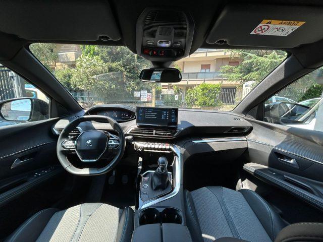 PEUGEOT 3008 PureTech Turbo 130 Allure Pack