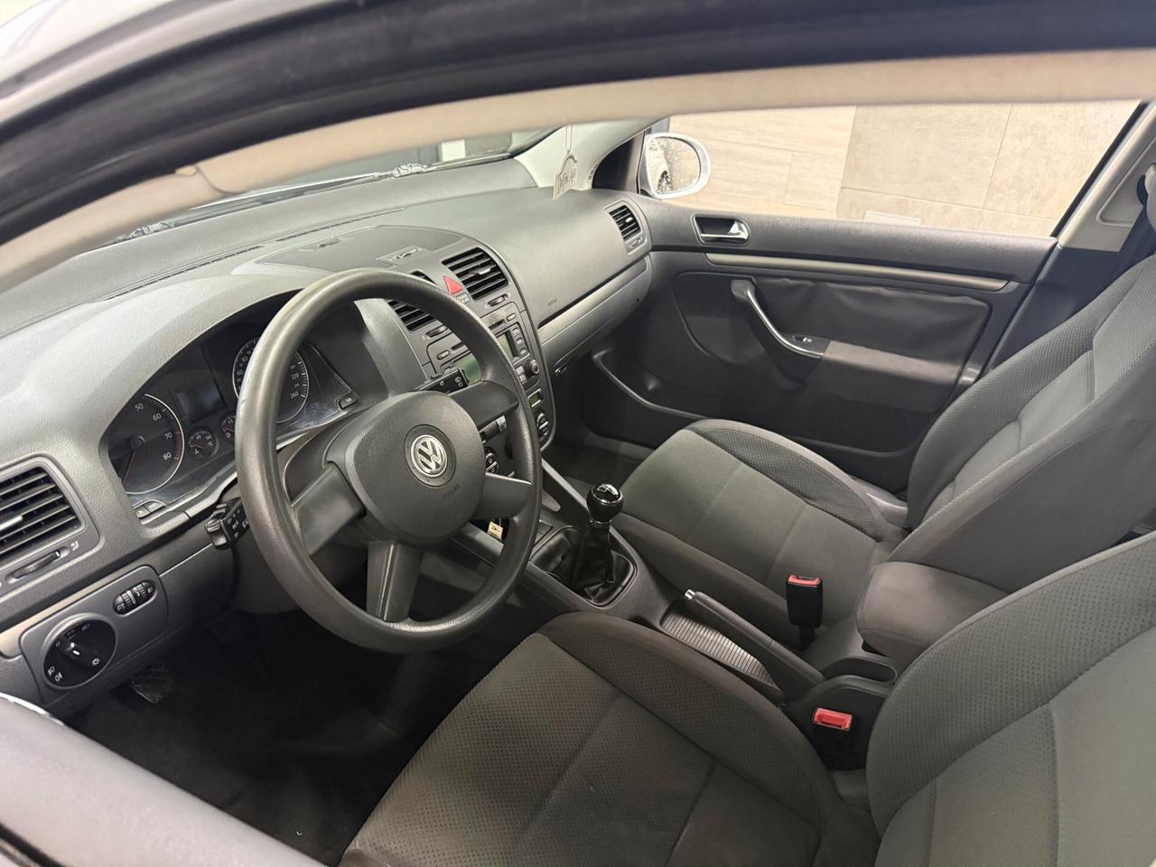 Volkswagen Golf 1.6 16V cat Variant Comfortline