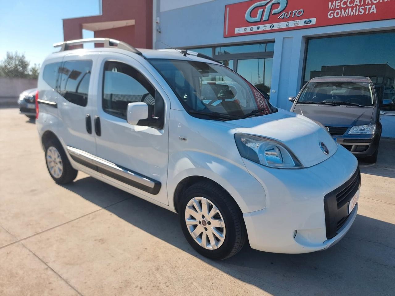 Fiat Qubo 1.3 MJT 75 CV Trekking