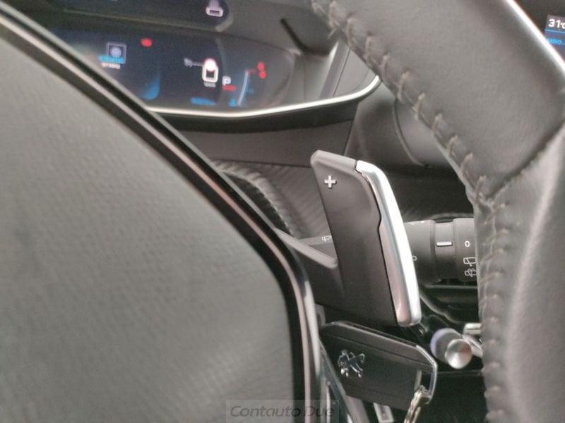 Peugeot 2008 BlueHDi 130 EAT8 Allure Pack S/S aut.