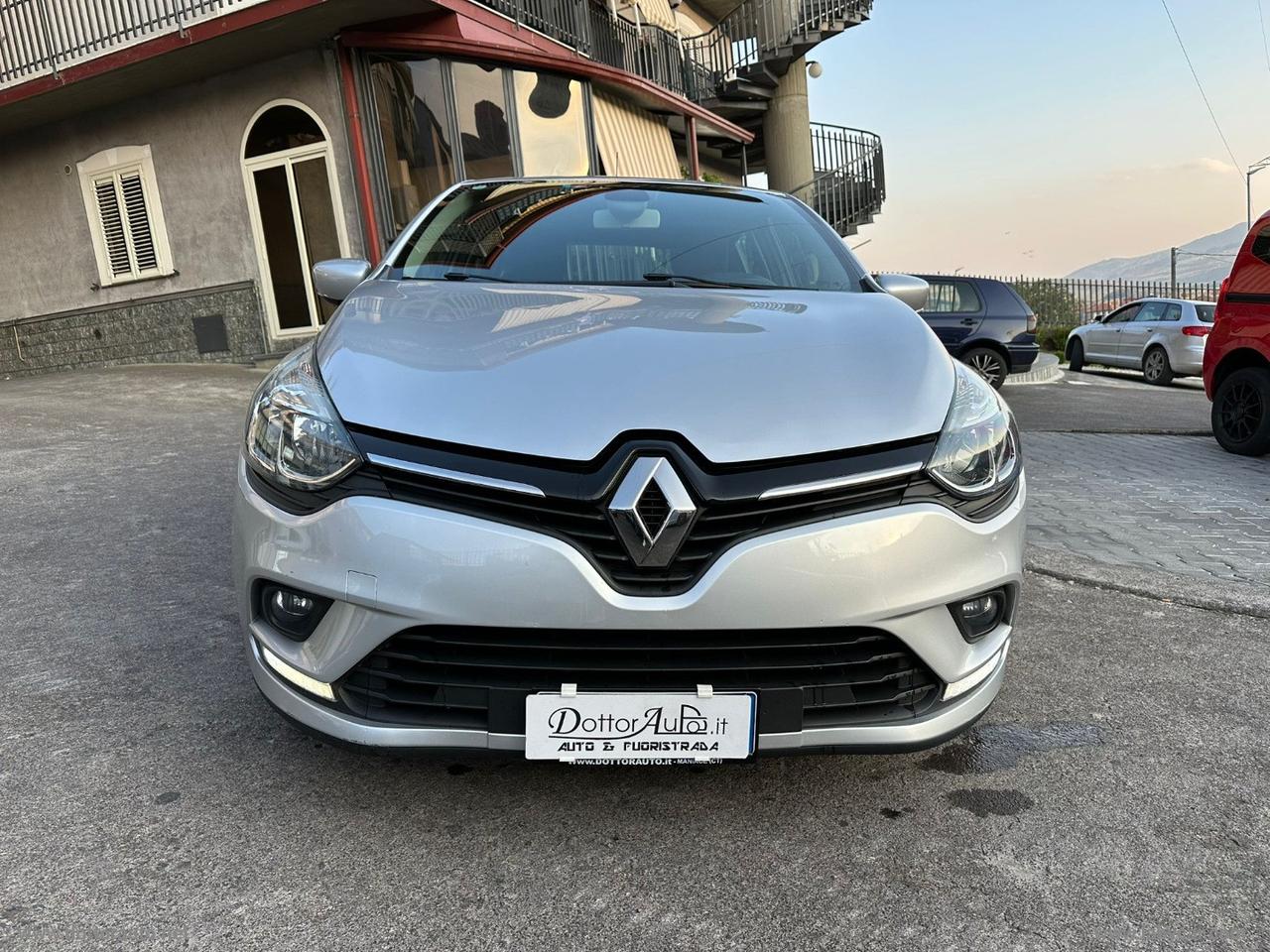 RENAULT Clio dCi 8V 75 CV S&S 5p. Energy Zen ADATTA A NEOPATENTATI