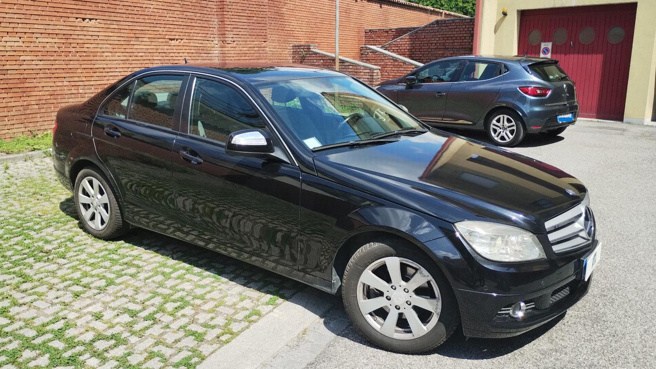 Mercedes-benz C 220 C 220 CDI BlueEFFICIENCY Avantgarde