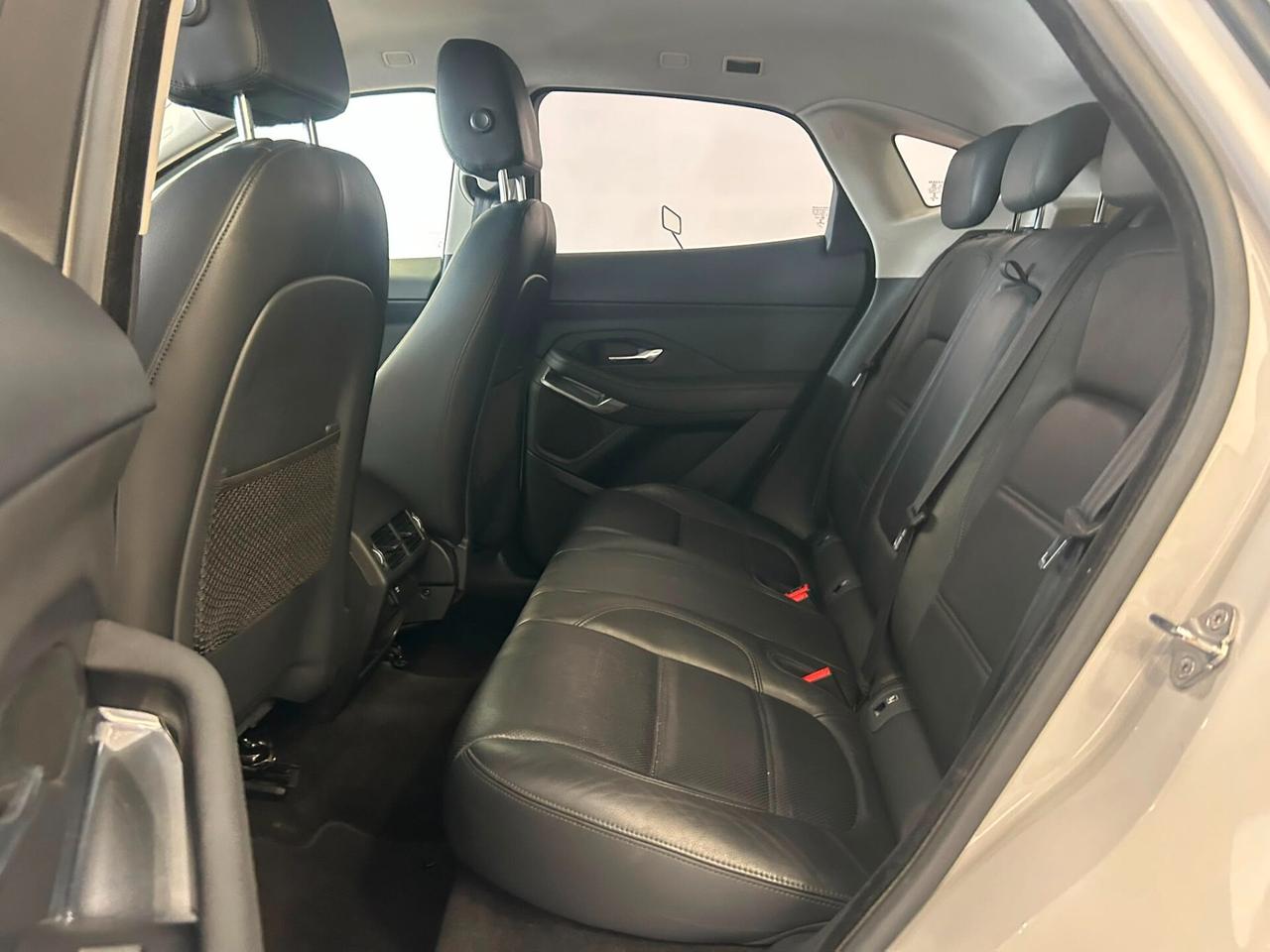 Jaguar E-Pace 2.0D 150CV. R-Dynamic 2019
