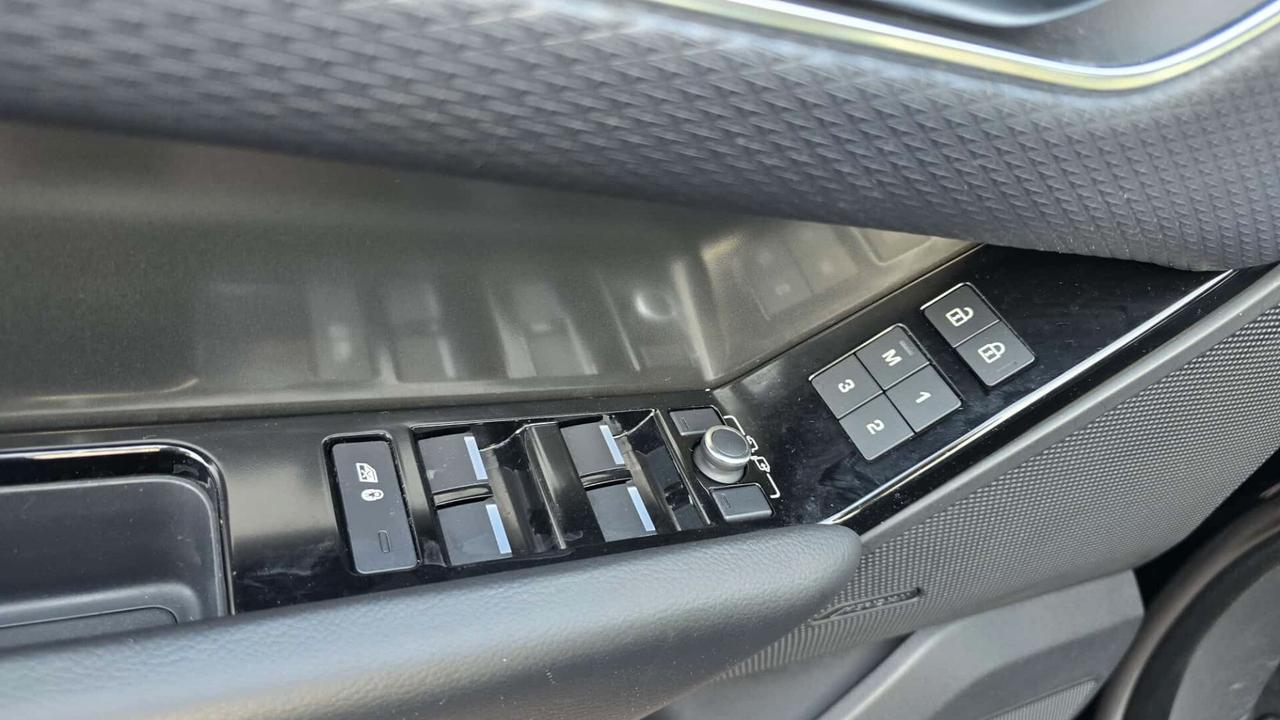 Land Rover Range Velar 2.0D I4 204 CV R-Dynamic HSE