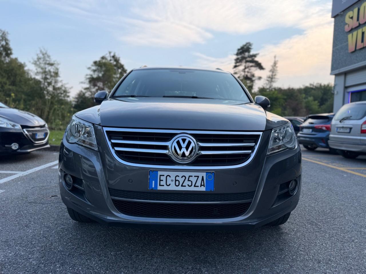 Volkswagen Tiguan 2.0 TDI DPF 4MOTION*Automatik*Cerchi*