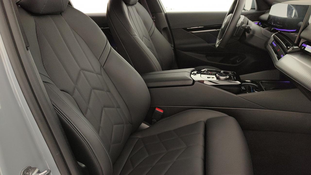 BMW Serie 5 G60 Berlina - 520d 48V sdrive MSport auto