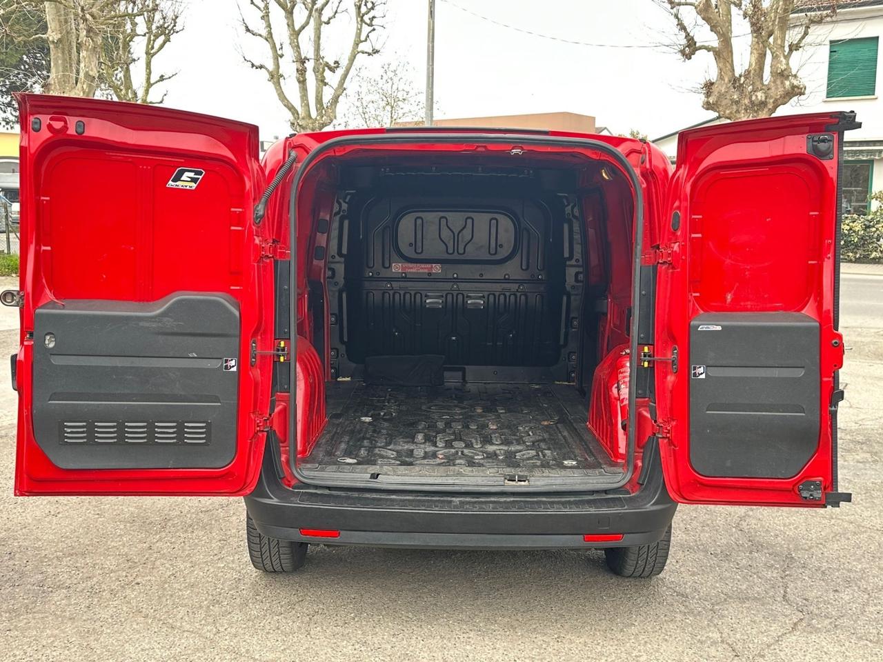 Fiat Doblo 1.6 MJT CV MAXI PL-TN 2013