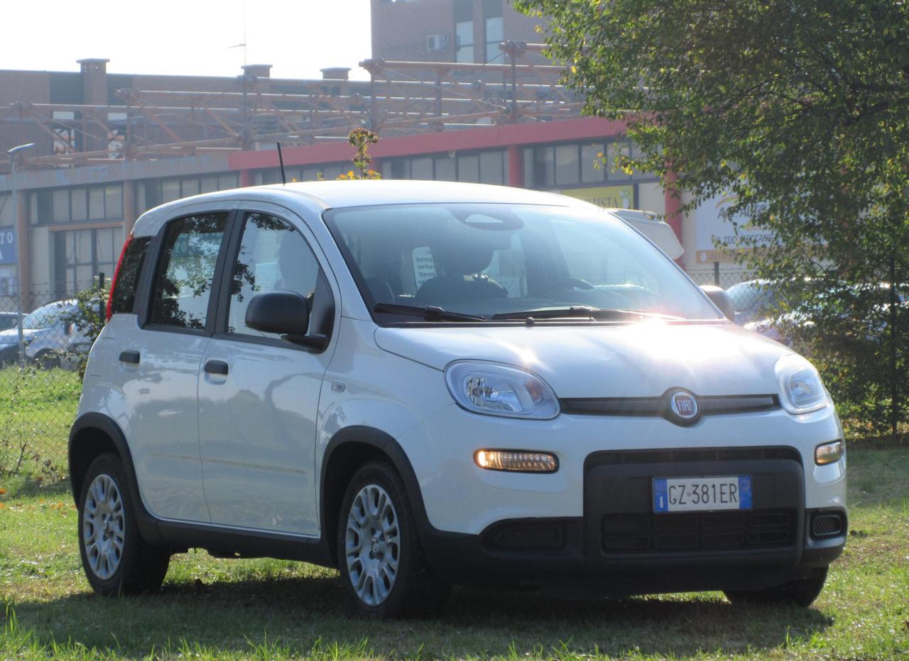 Fiat Pandina 1.0 firefly hybrid s&s 70cv 5p.ti