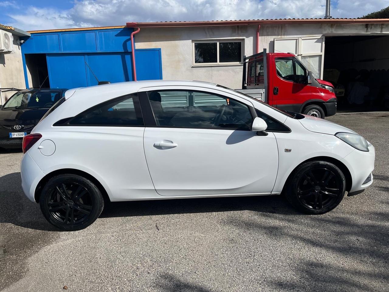 Opel corsa 3P-5 serie - 1.4 gpl 1 full-01/2018
