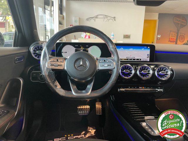 MERCEDES-BENZ A 180 Aut. Premium AMG *TETTO*LUCI PACK