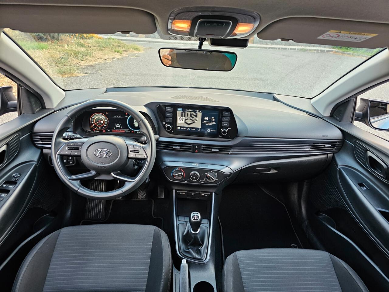 Hyundai i20 1.2 MPI MT GPL Connectline