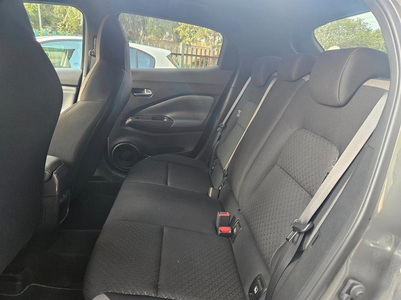 Nissan Juke 1.0 DIG-T 114 CV N-Connecta