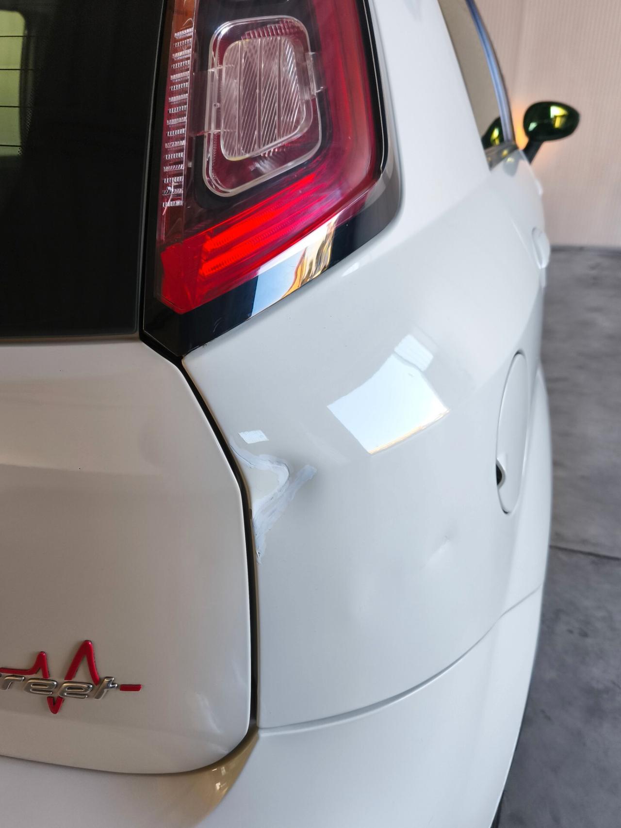 Fiat Punto 1.3 MJT 75 CV 5 porte