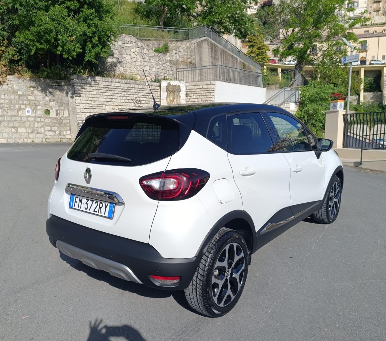 Renault Captur dCi 8V 90 CV EDC Start&Stop Energy Intens