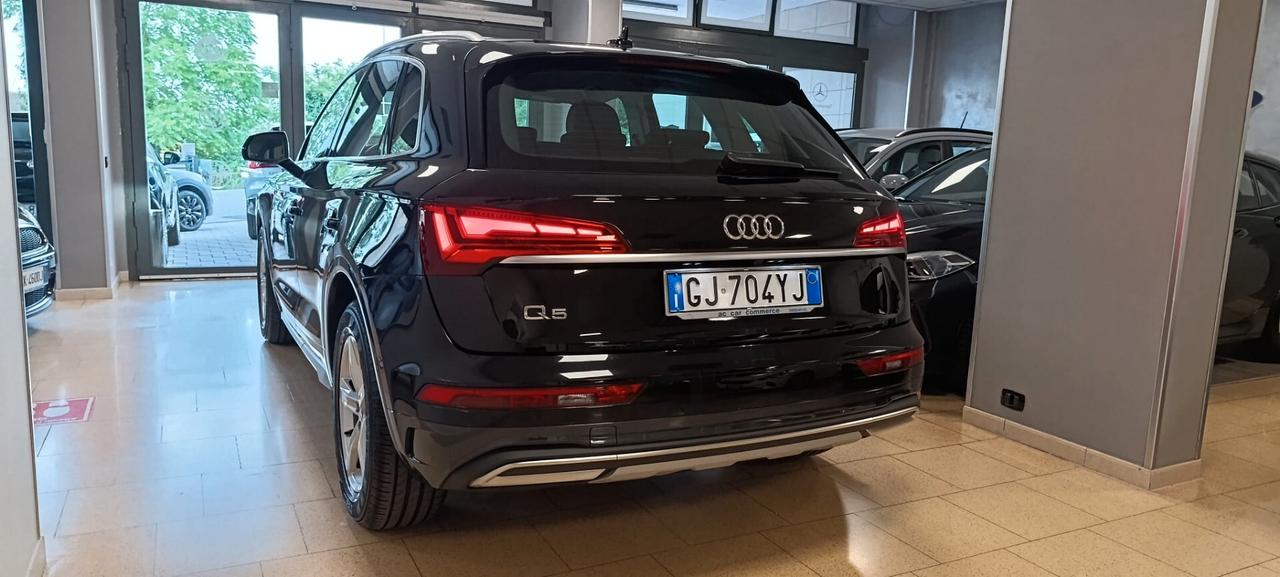 Audi Q5 35 TDI S tronic Business Advanced