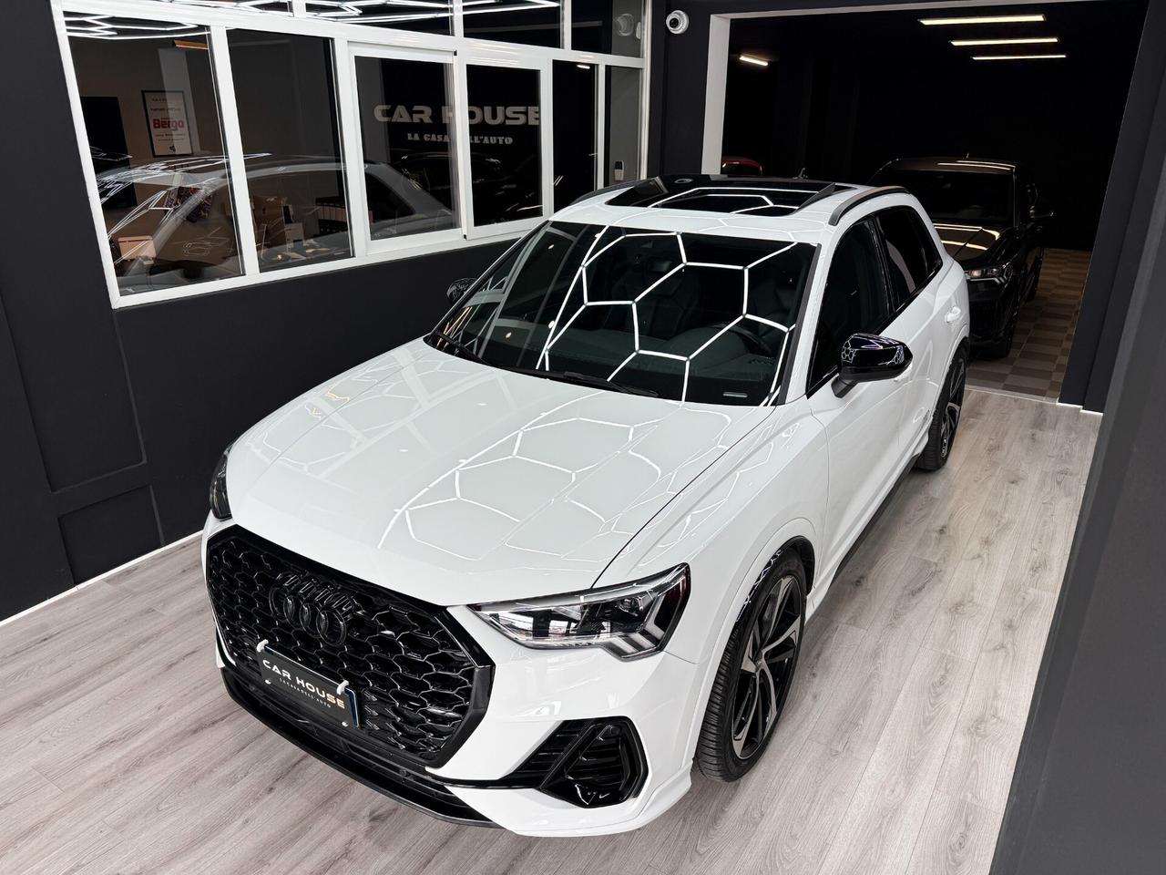 Audi Q3 2.0 TDI 150CV S LINE S-Tronic