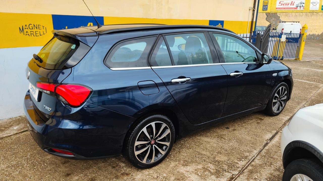 Fiat Tipo 1.6 Mjt S&S SW Lounge