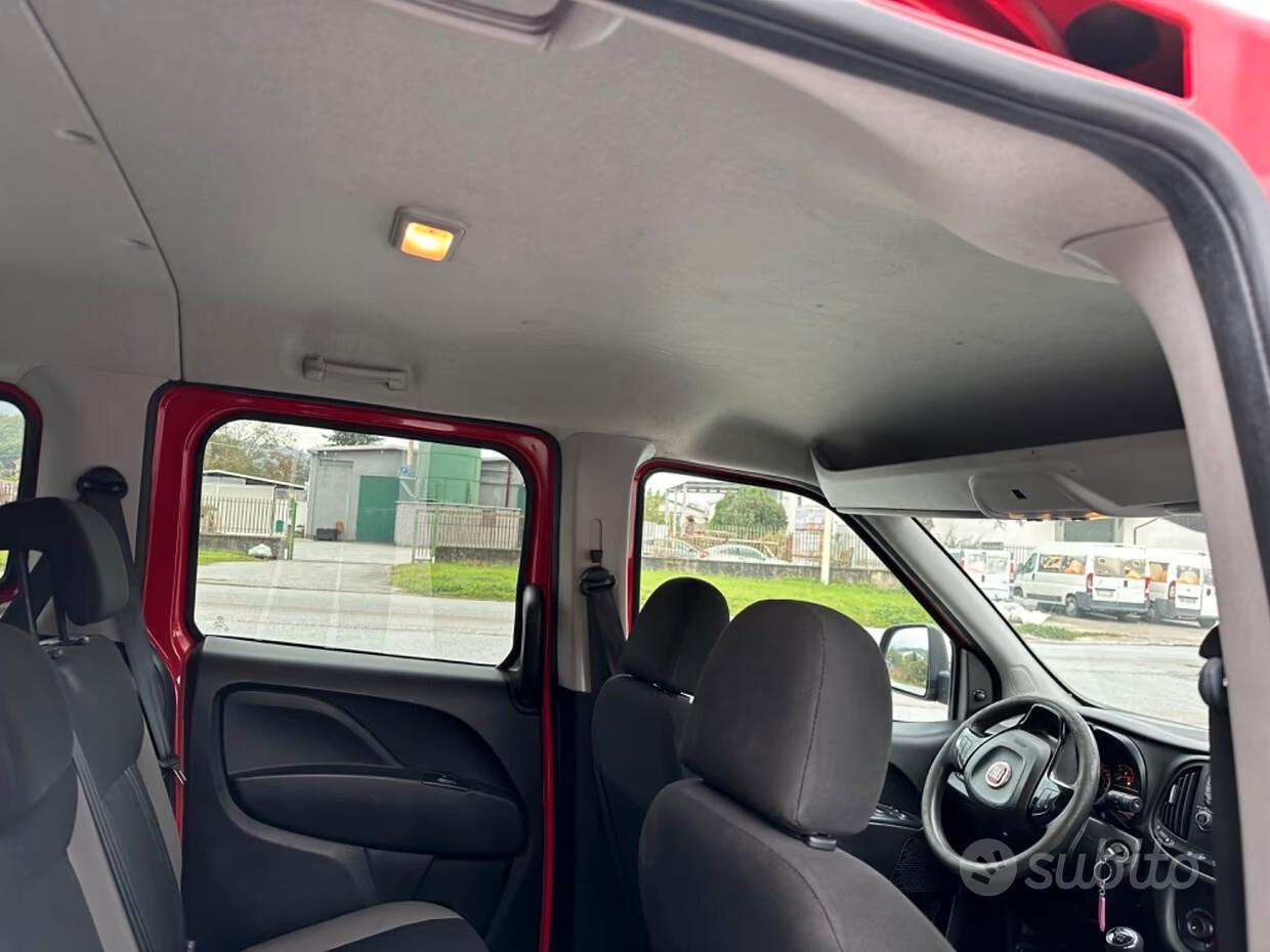 Fiat doblò 1.6 jtd 105cv lounge maxi doppia porta laterale anno 2018