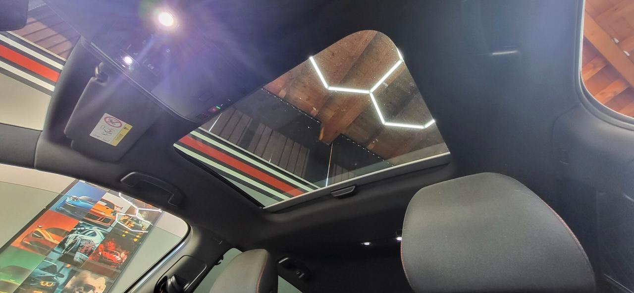 Volkswagen Golf GTI Golf GTI 2.0 TSI TCR DSG 5p.