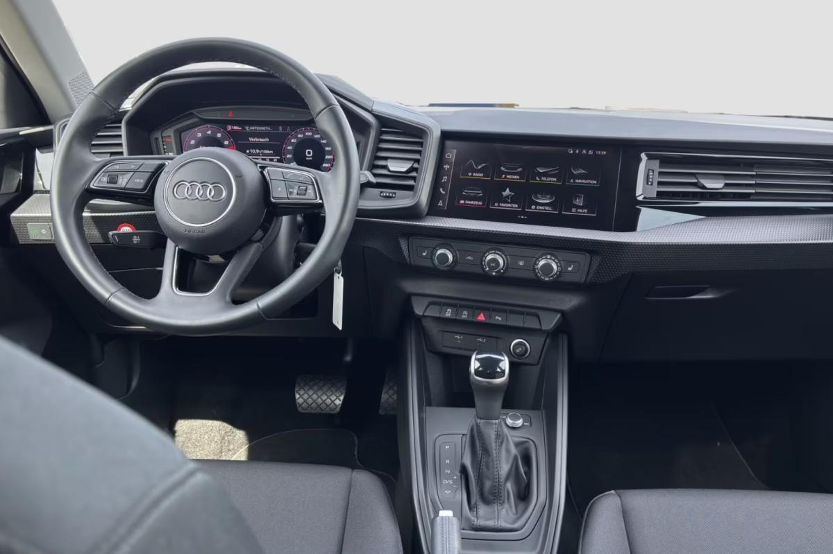 AUDI A1 SPB 25 TFSI S line edition