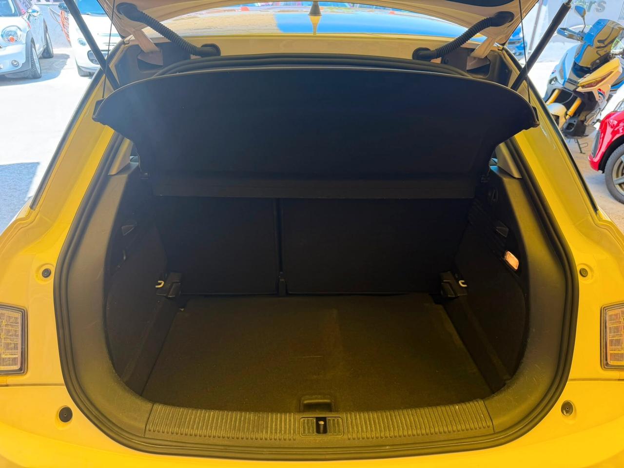 Audi A1 1.6cc diesel 12 mesi garanzia-2011