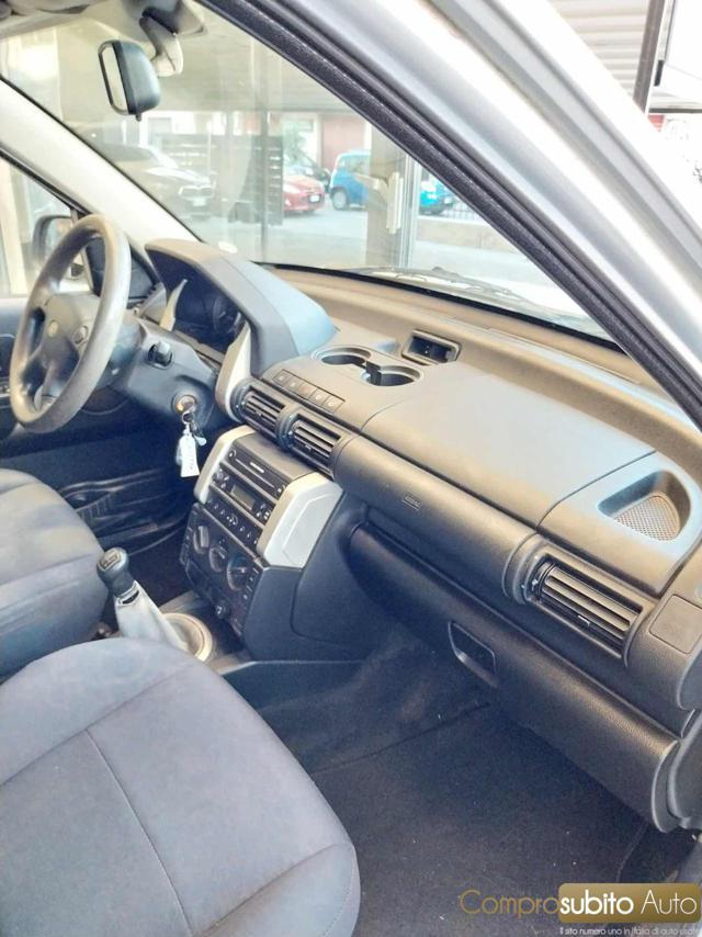 LAND ROVER Freelander 2.0 Td4 16V cat S.W. SE