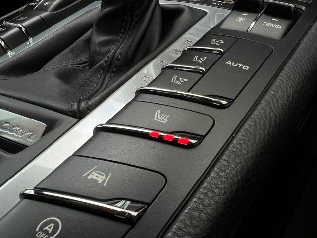PORSCHE Macan 3.0 S