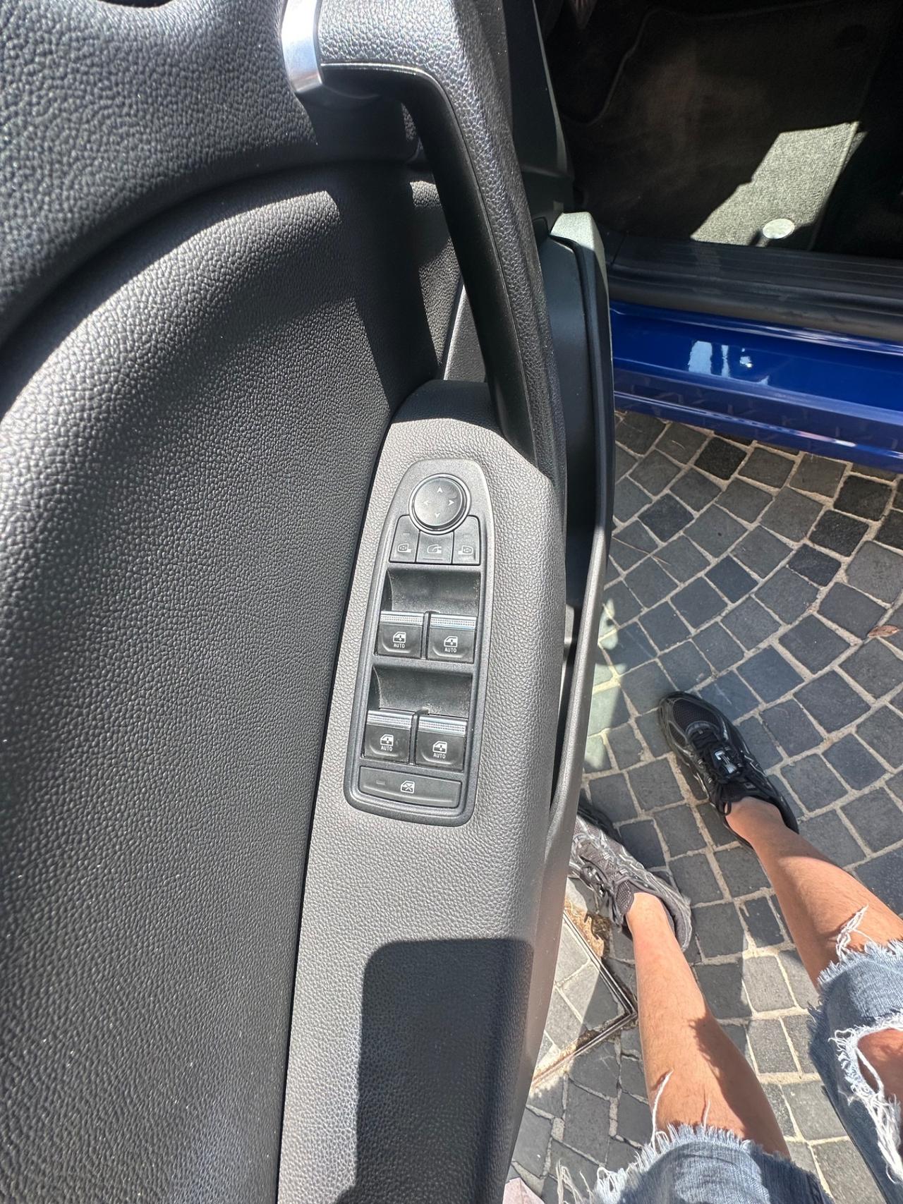 Renault Captur TCe 130 CV Initiale Paris